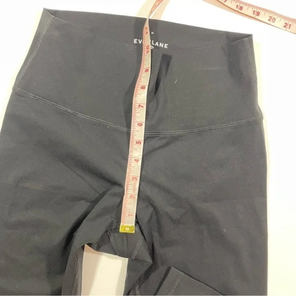 NWOT Everlane Renew Ankle Leggings Black Size Medium - Picture 7 of 7